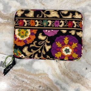 Vera Bradley Tablet Sleeve NWT